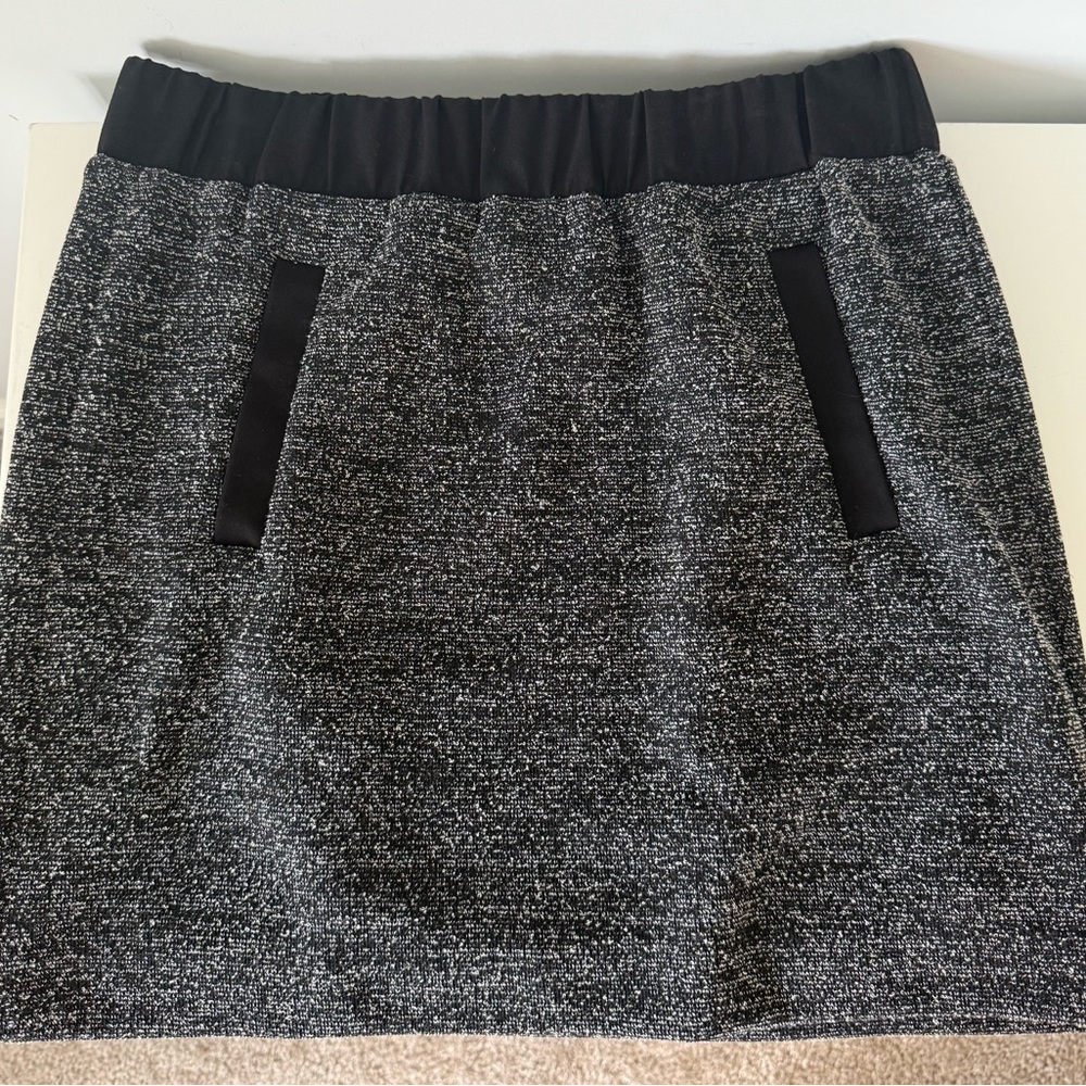 LOFT Gray Mini Skirt Casual Knit